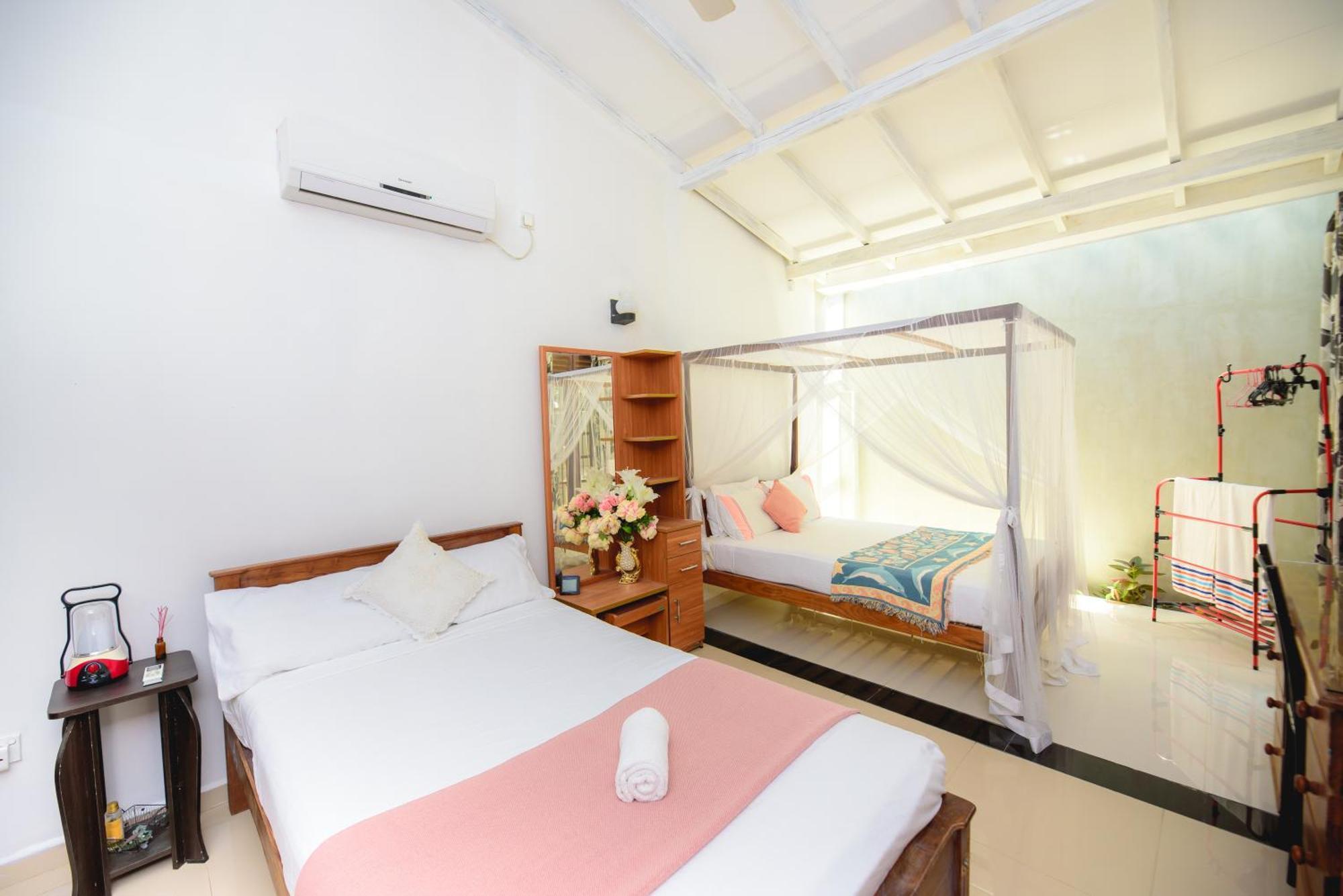 Vero Homestay Galle- Your Home Away From Home! Екстер'єр фото