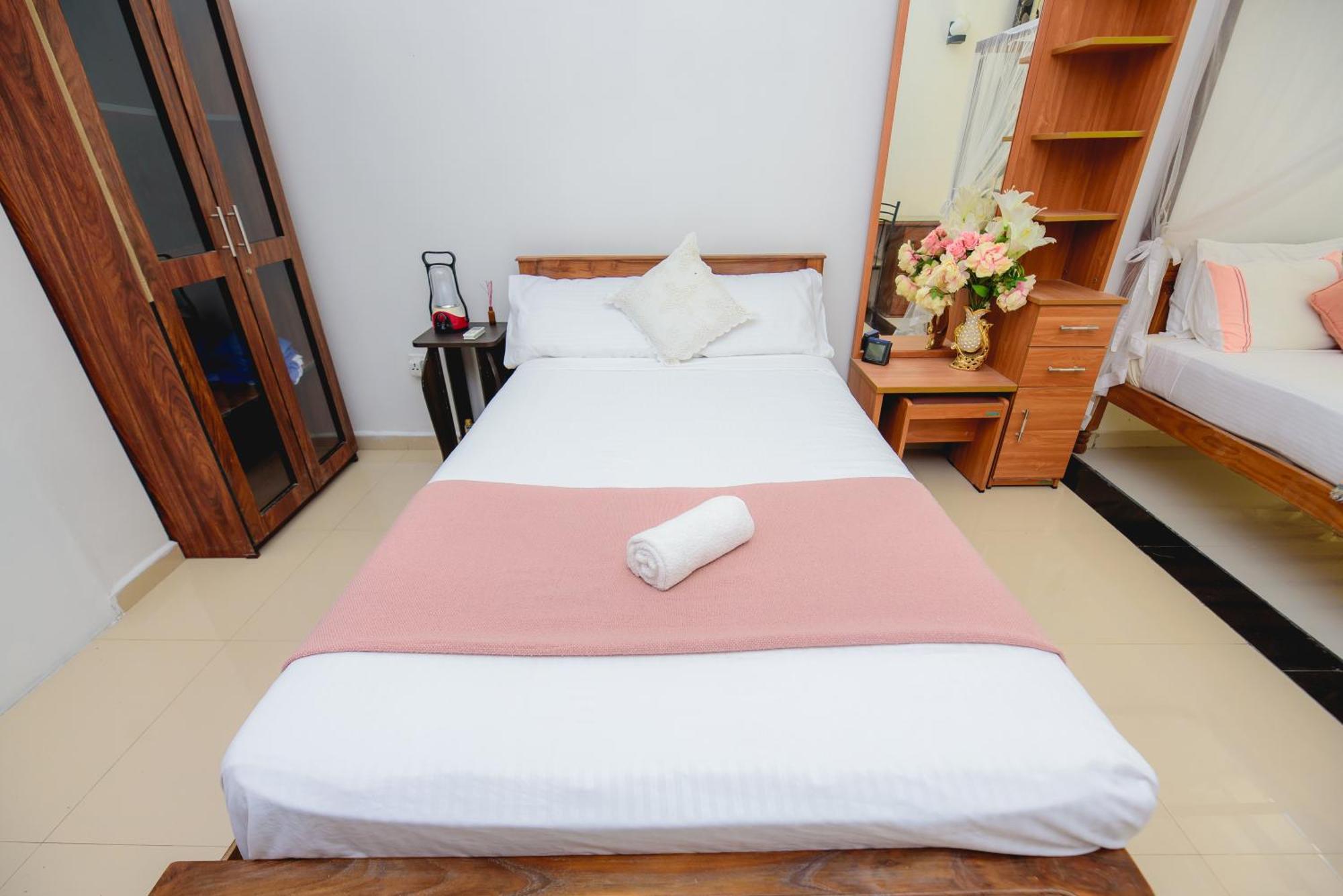 Vero Homestay Galle- Your Home Away From Home! Екстер'єр фото