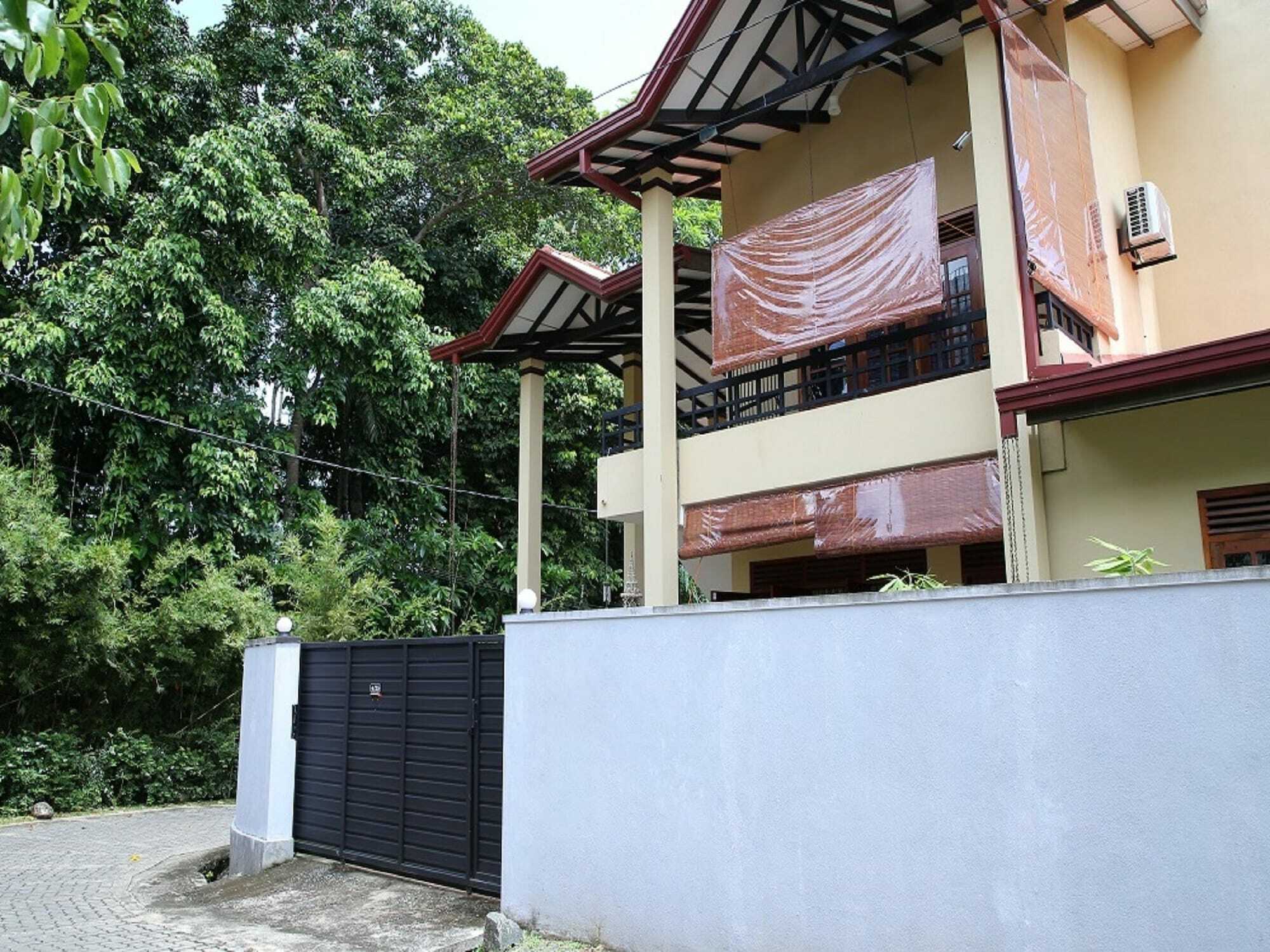 Vero Homestay Galle- Your Home Away From Home! Екстер'єр фото